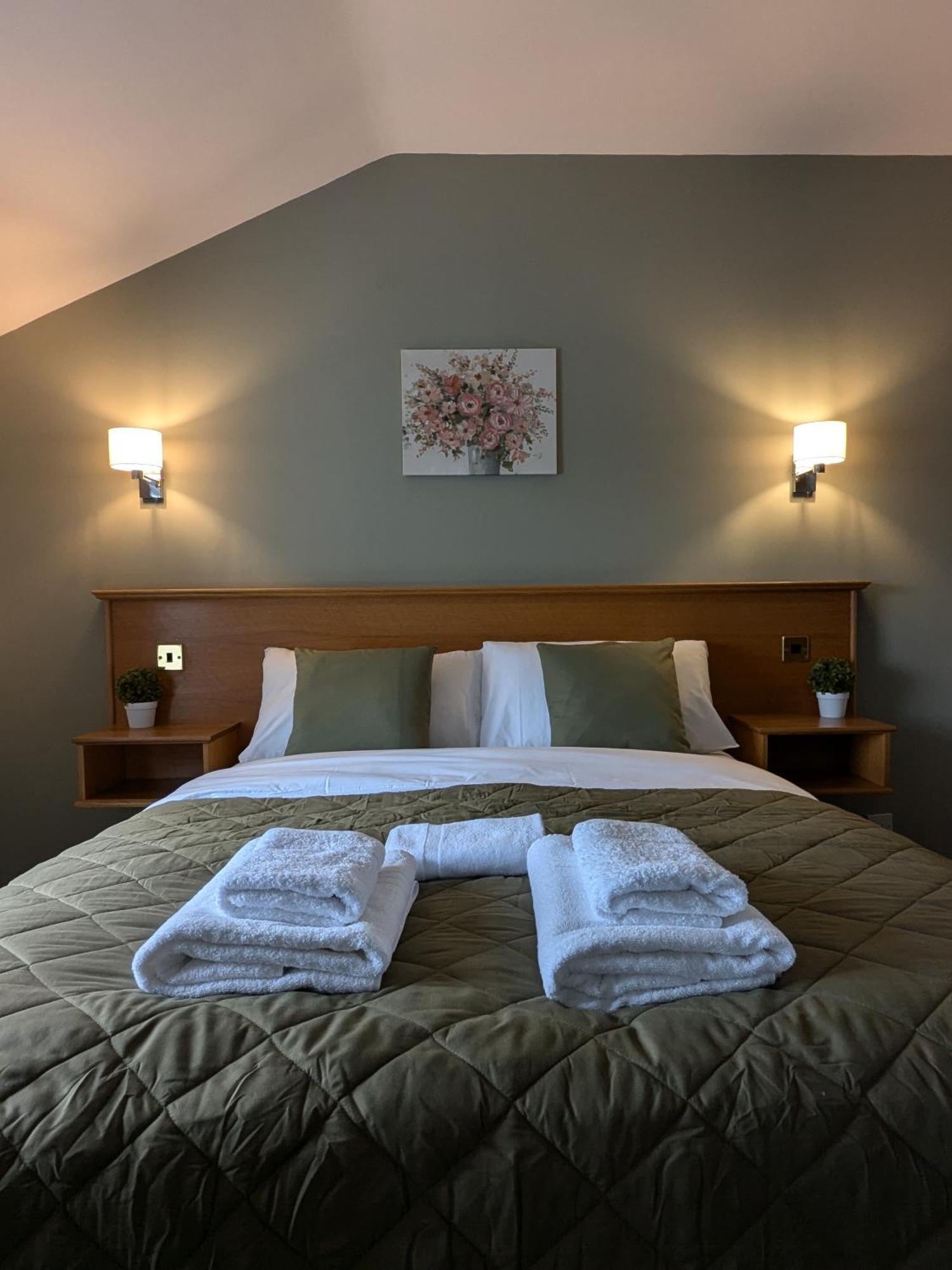 Hotel The Whoop Kirkby Lonsdale Esterno foto